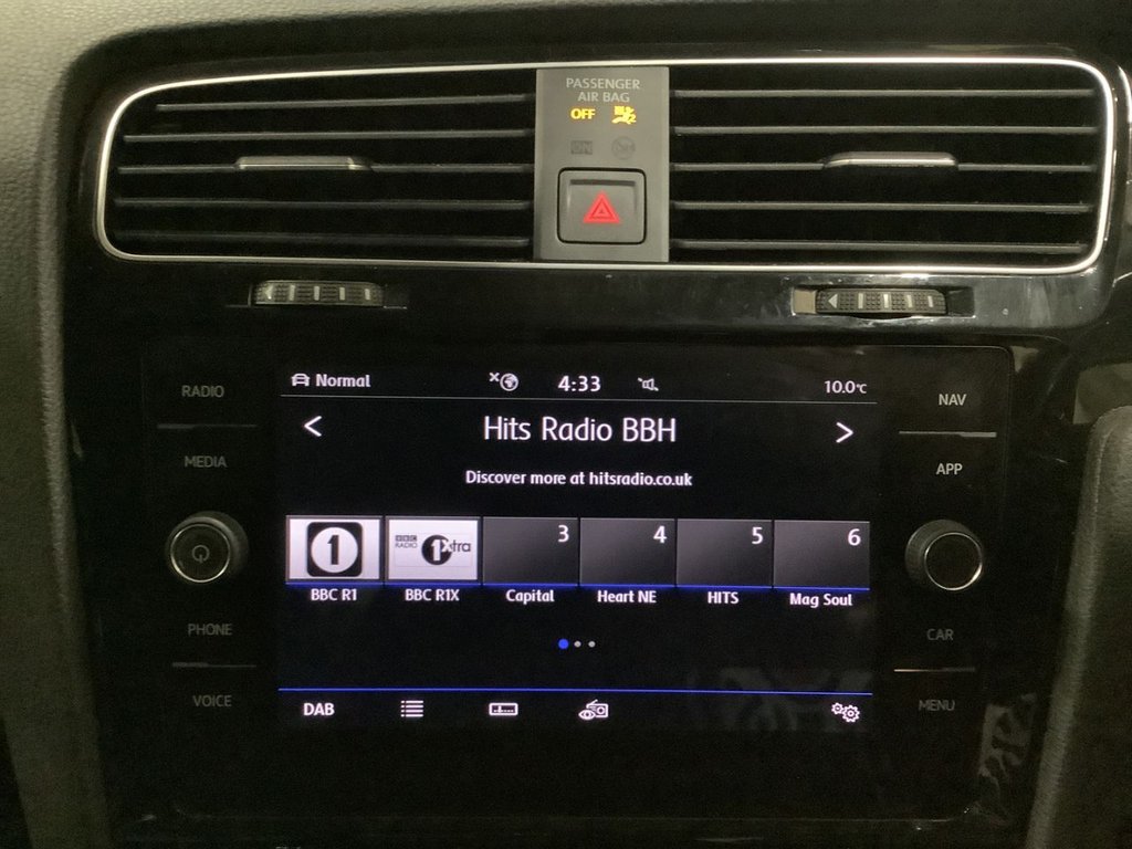 Used Volkswagen Golf 2019 for sale - 77642233: Photo 23