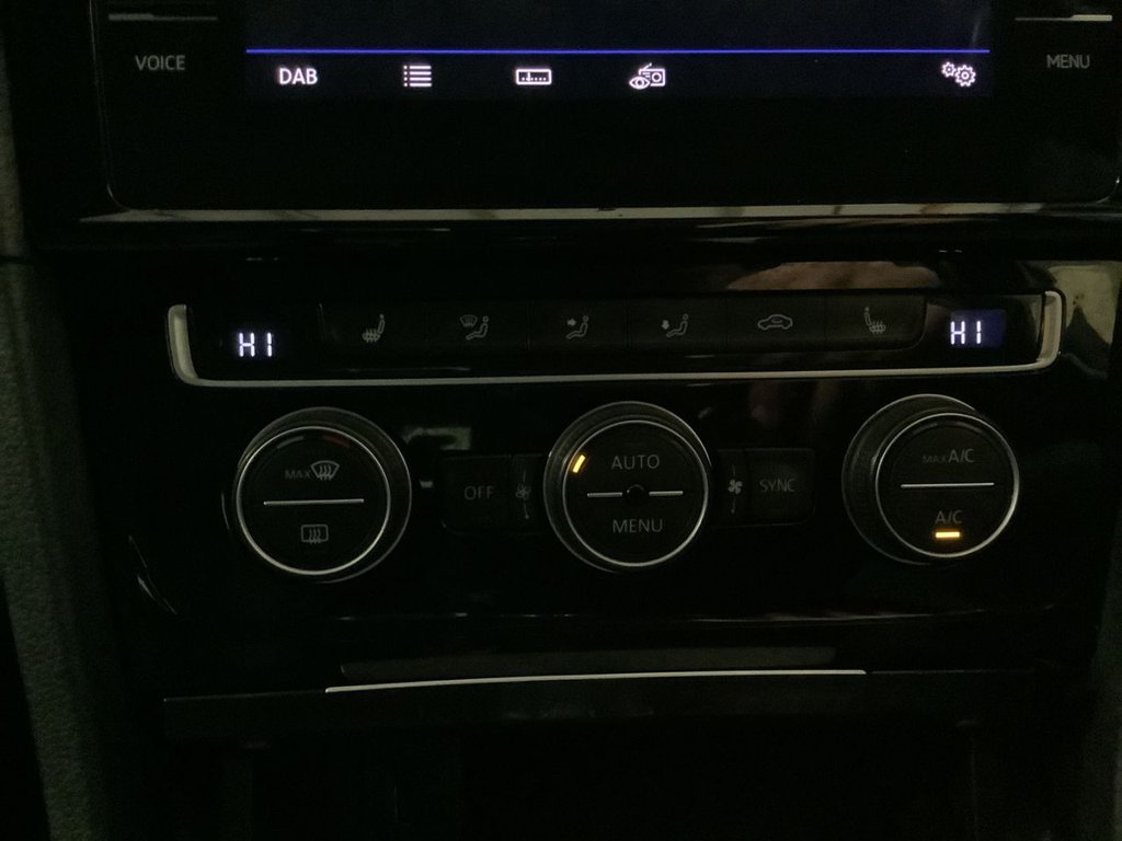 Used Volkswagen Golf 2019 for sale - 77642233: Photo 24