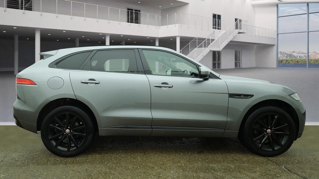 Used Jaguar F-Pace 2020 for sale - 77748227: Photo 5