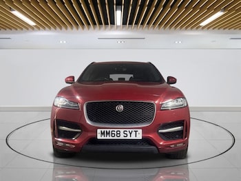 Used Jaguar F-Pace 2018 for sale - 75533777: Photo