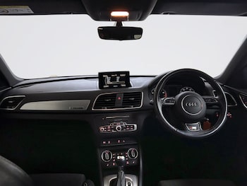 Used Audi Q3 2018 for sale - 78671976: Photo
