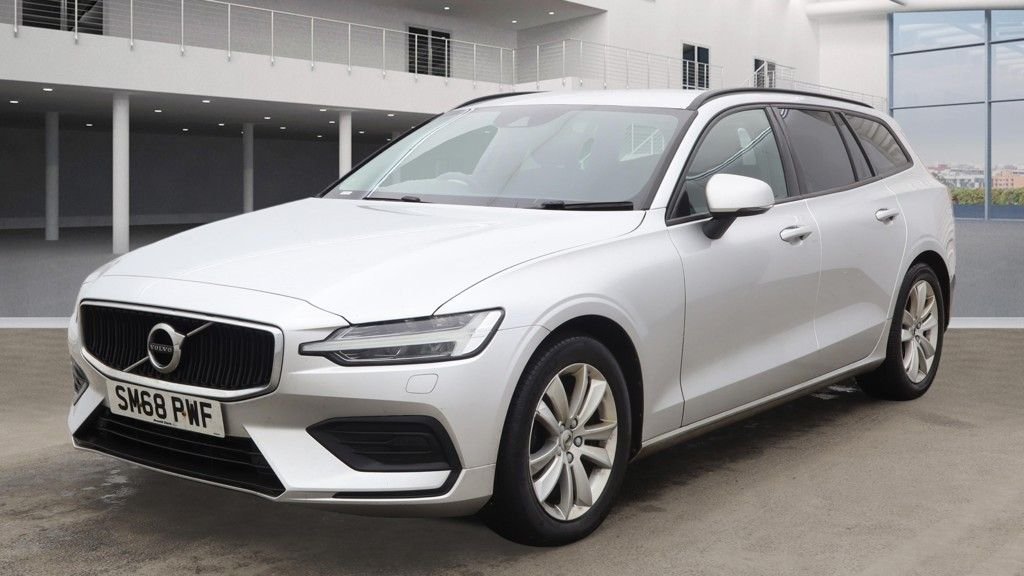 Used Volvo V60 2018 for sale - 77263121: Photo 8