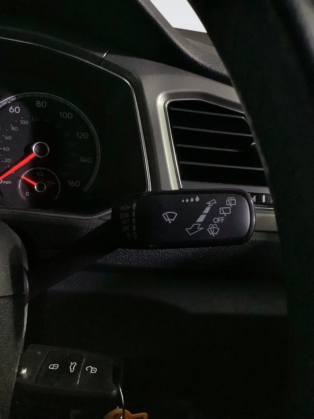 Used Volkswagen T-Roc 2020 for sale - 77287598: Photo 21