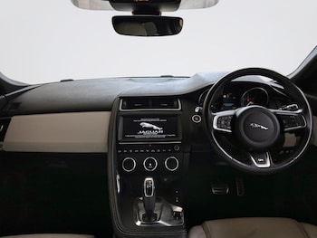 Used Jaguar E-Pace 2019 for sale - 79345197: Photo
