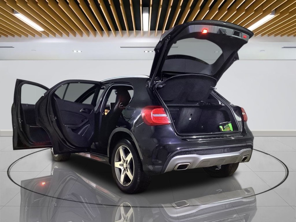 Used Mercedes-Benz GLA 2015 for sale - 76376234: Photo 10