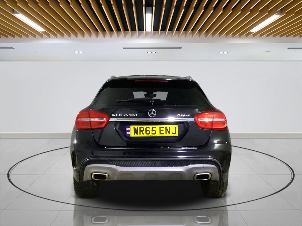 Used Mercedes-Benz GLA 2015 for sale - 76376234: Photo 7