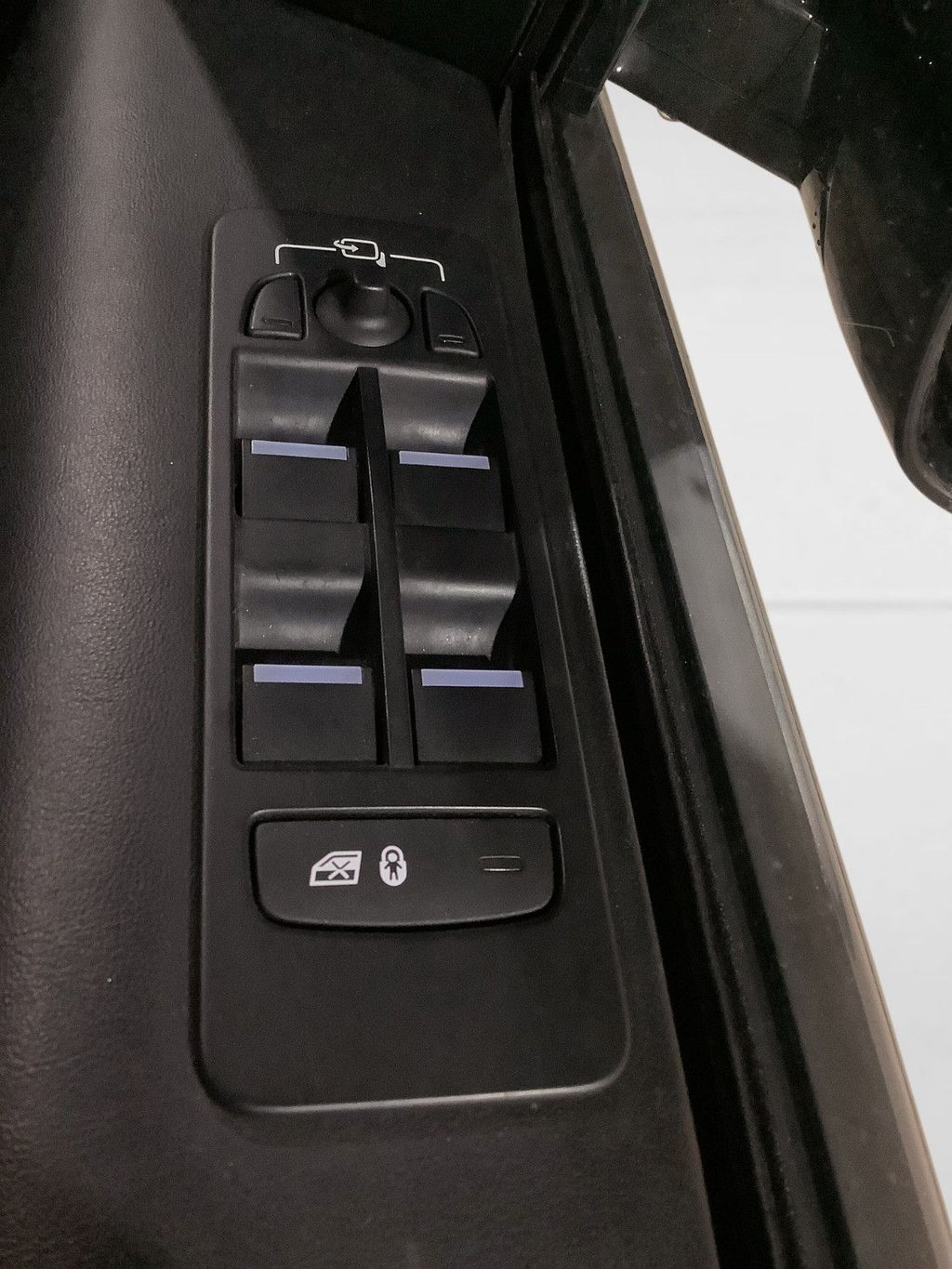 Used Land Rover Discovery Sport 2020 for sale - 78082588: Photo 24