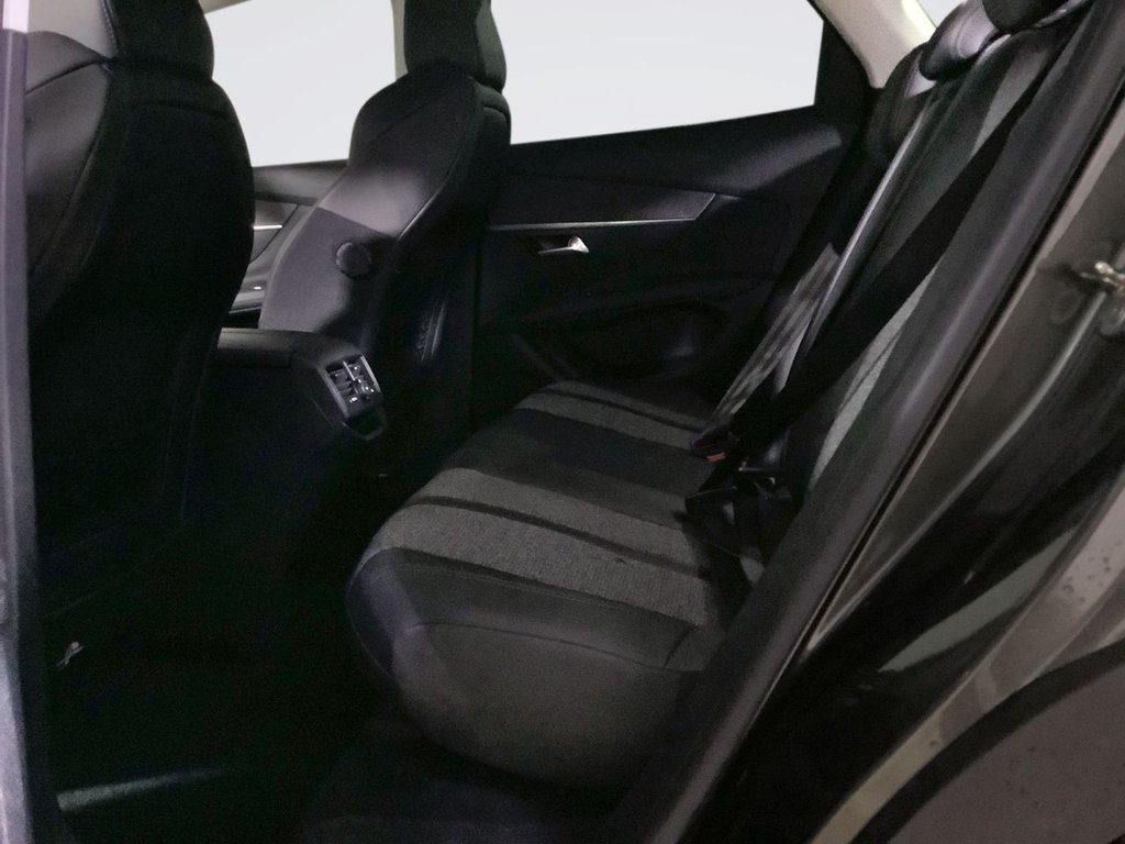 Used Peugeot 3008 2018 for sale - 76223150: Photo 13