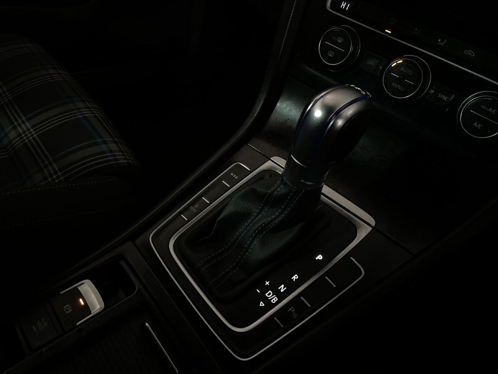 Used Volkswagen Golf 2016 for sale - 78140768: Photo 28