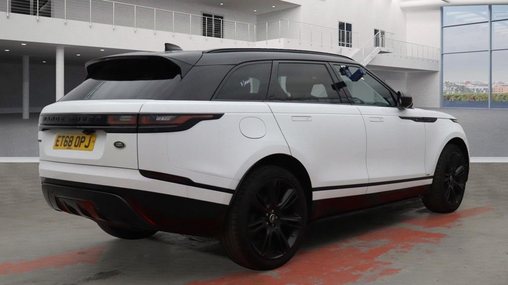 Used Land Rover Range Rover Velar 2018 for sale - 76429955: Photo 4
