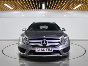 Used Mercedes-Benz GLA 2016 for sale - 76038910: Photo 2