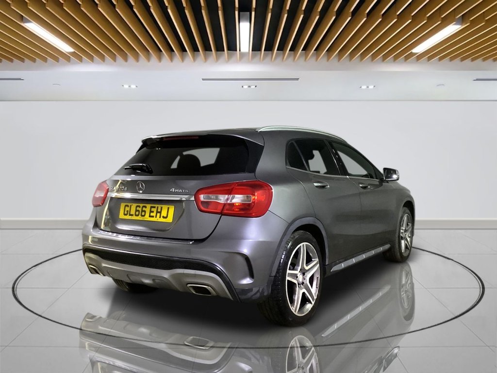 Used Mercedes-Benz GLA 2016 for sale - 76038910: Photo 8