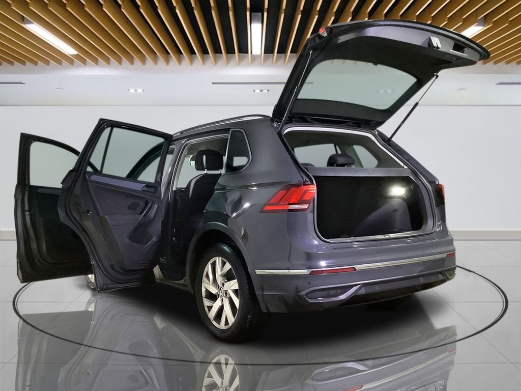 Used Volkswagen Tiguan 2022 for sale - 76241334: Photo 10