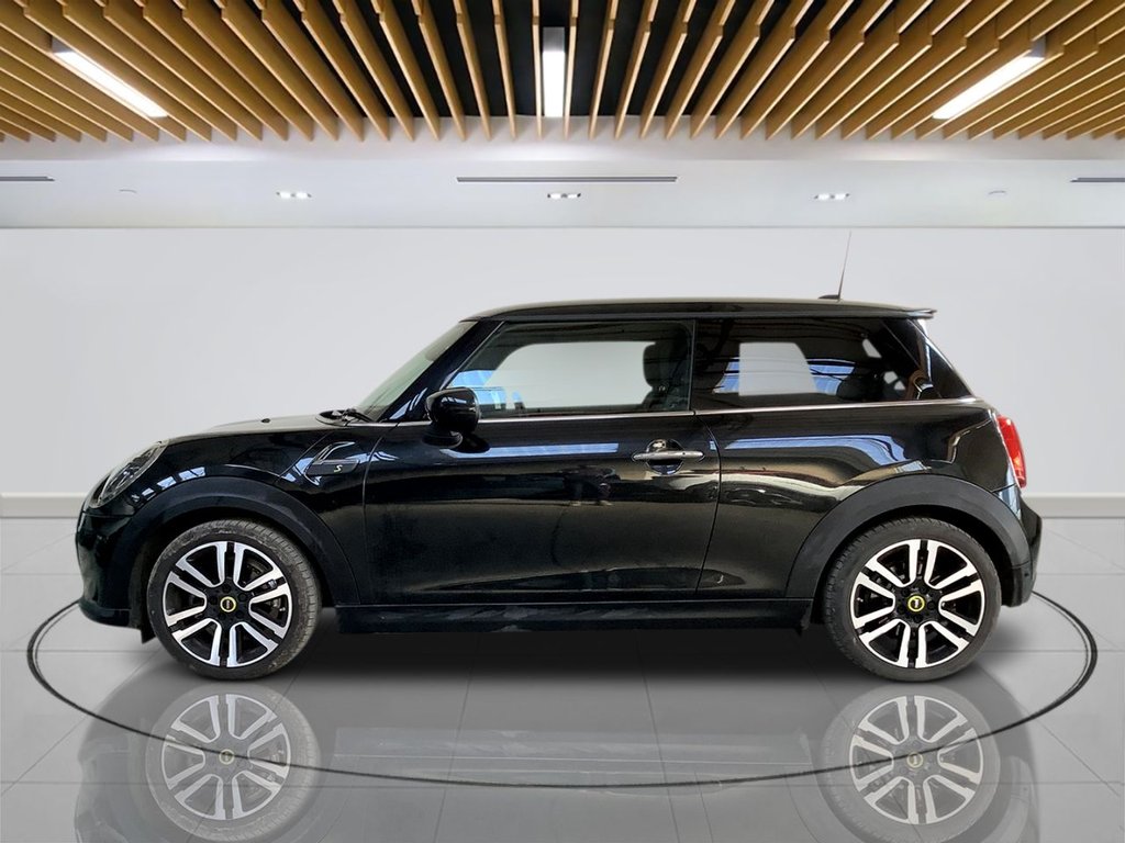 Used MINI Hatch 2022 for sale - 77835402: Photo 5
