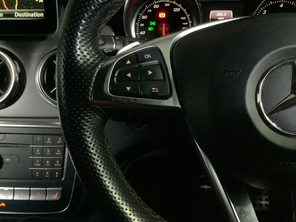 Used Mercedes-Benz GLA 2018 for sale - 76441800: Photo 17