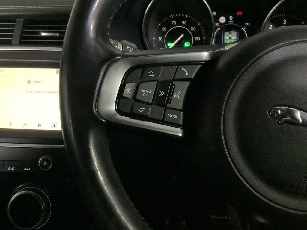 Used Jaguar E-Pace 2018 for sale - 76074148: Photo 17