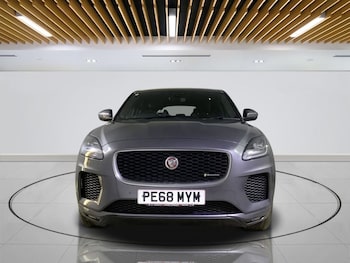 Used Jaguar E-Pace 2018 for sale - 76074148: Photo 2