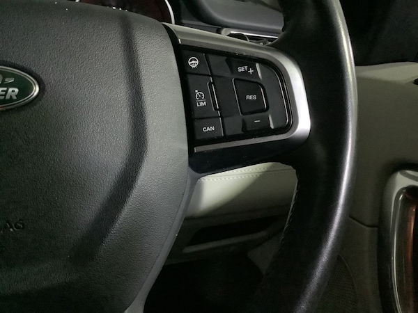 Used Land Rover Discovery Sport 2016 for sale - 76327871: Photo 21