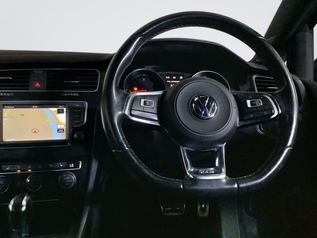 Used Volkswagen Golf 2016 for sale - 76617310: Photo 15