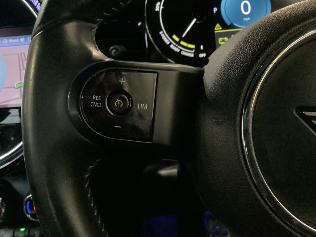 Used MINI Hatch 2022 for sale - 77976389: Photo 16