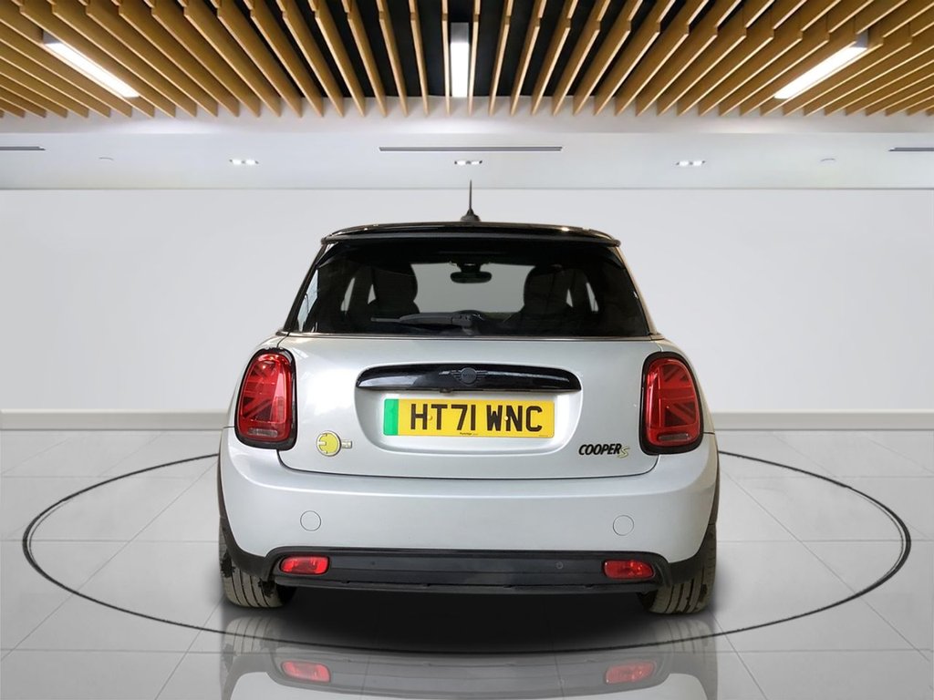 Used MINI Hatch 2022 for sale - 77976389: Photo 7