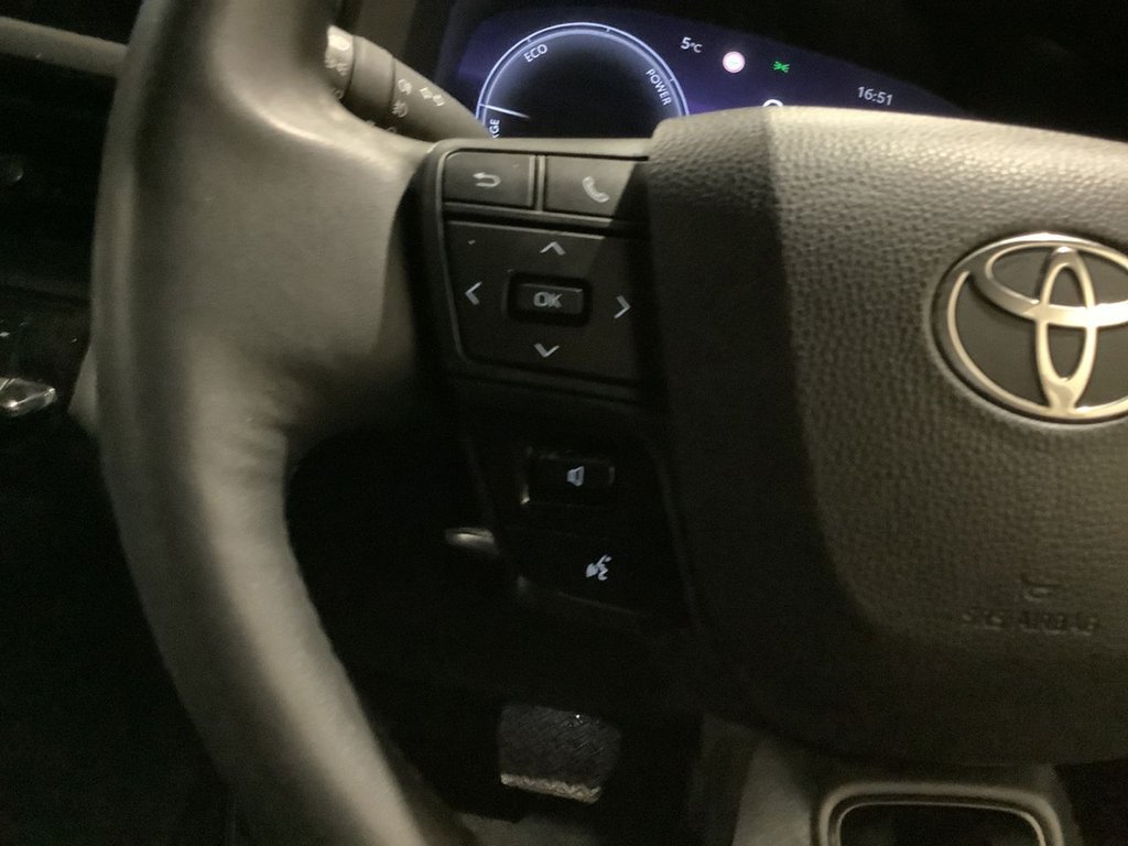 Used Toyota C-HR 2024 for sale - 77451751: Photo 16