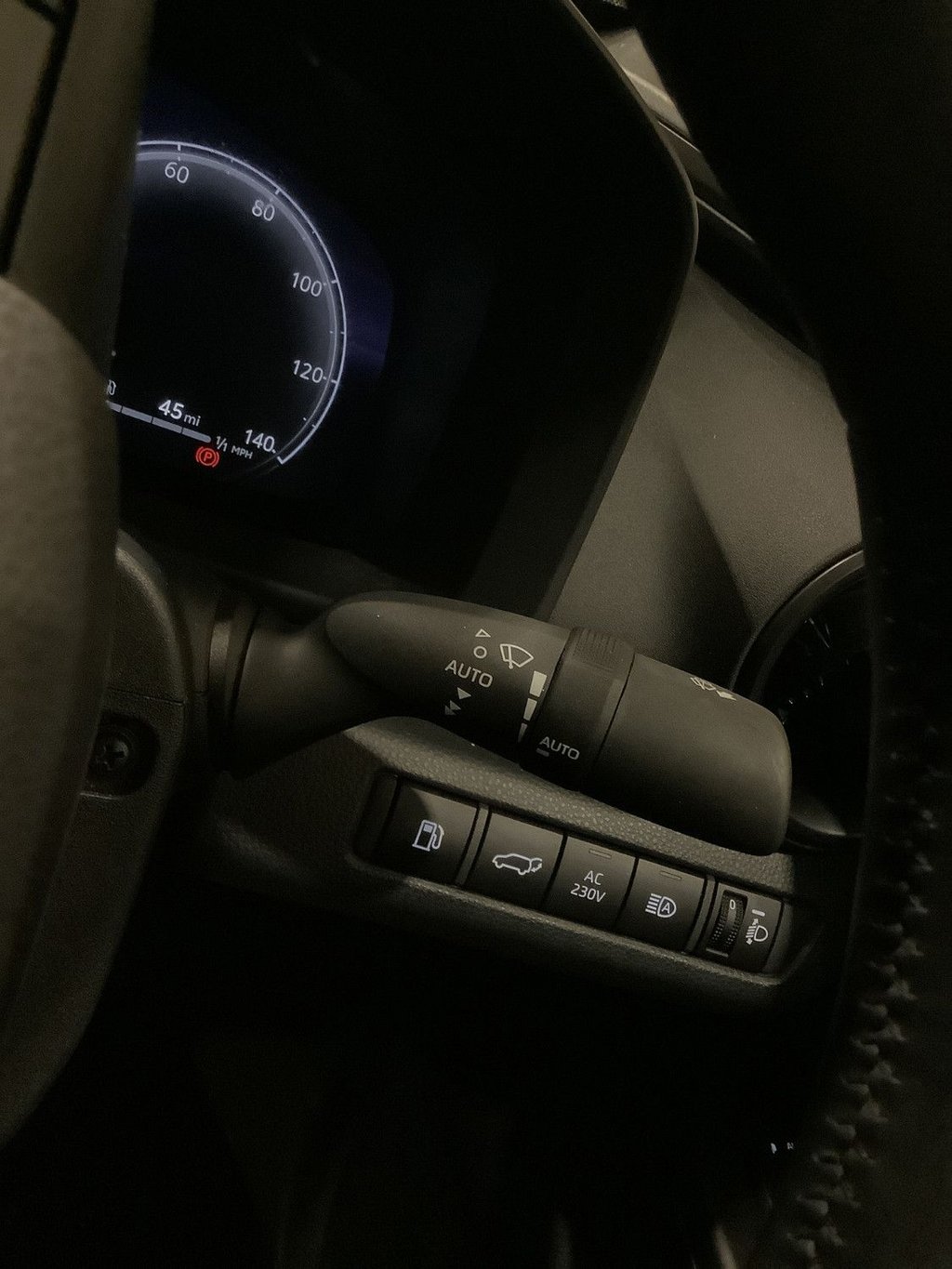 Used Toyota C-HR 2024 for sale - 77451751: Photo 20