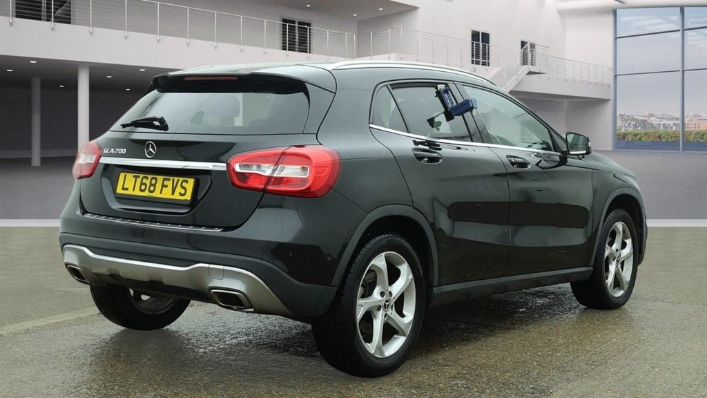 Used Mercedes-Benz GLA 2018 for sale - 77941793: Photo 4