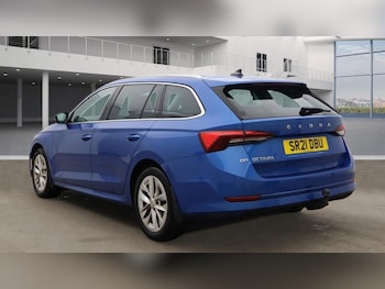 Used Skoda Octavia 2021 for sale - 76496155: Photo