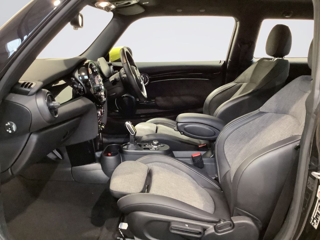 Used MINI Hatch 2023 for sale - 77631663: Photo 12