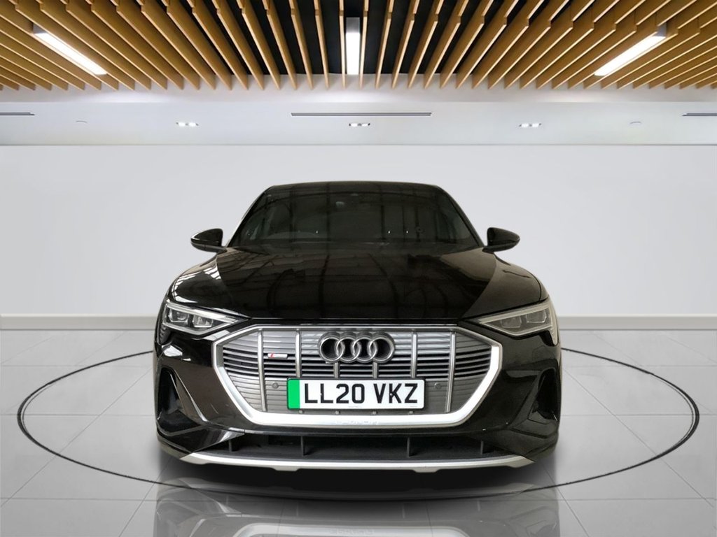 Used Audi e-tron 2020 for sale - 78181189: Photo 2