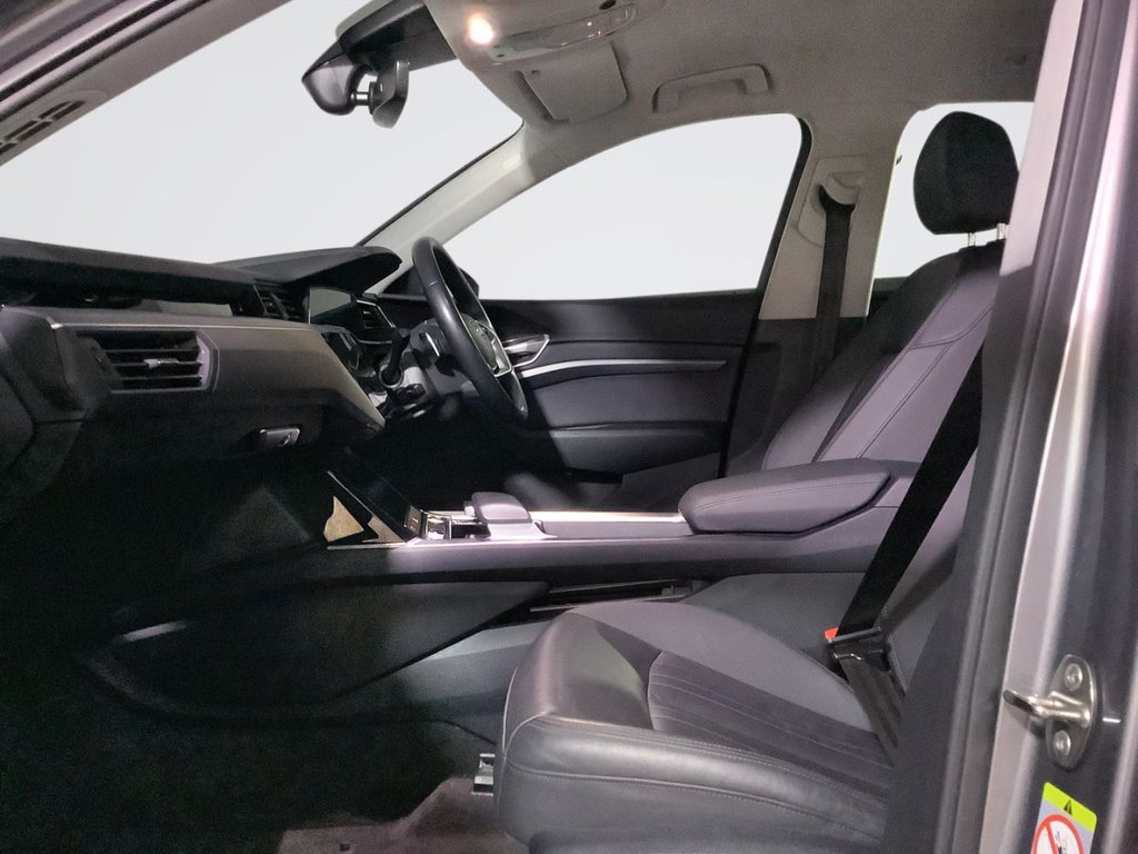 Used Audi e-tron 2021 for sale - 76520561: Photo 12