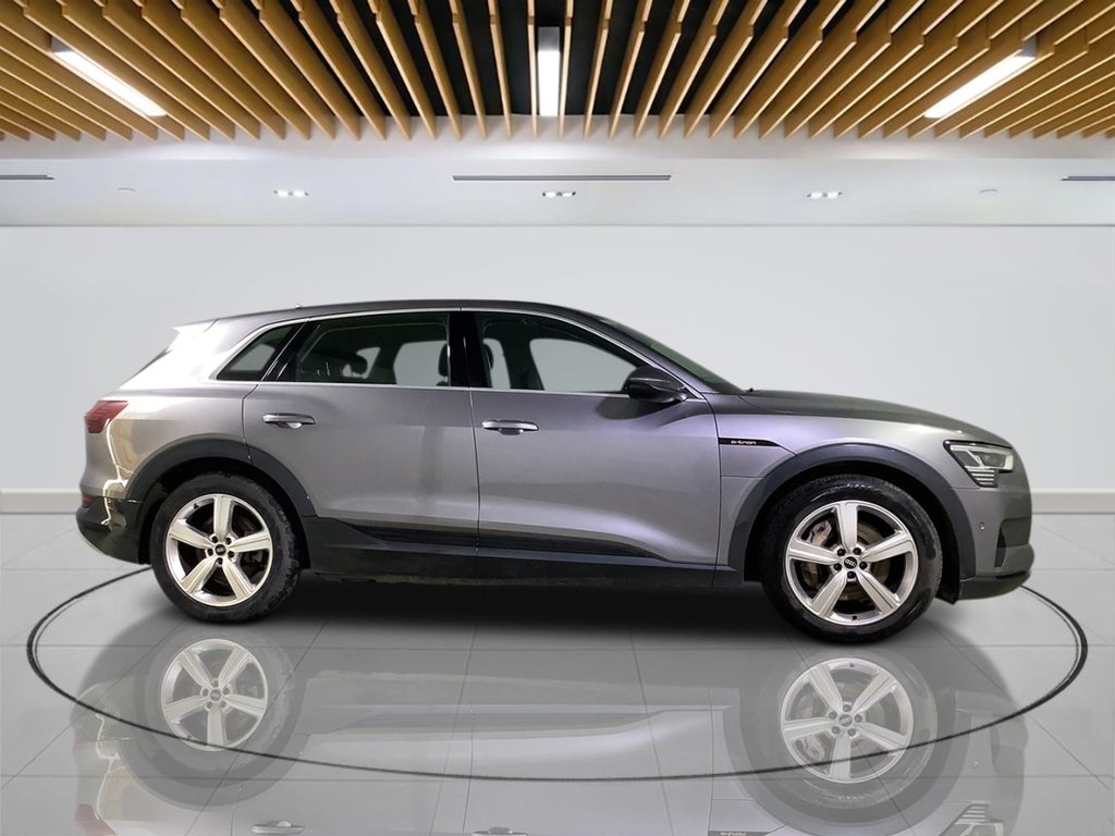 Used Audi e-tron 2021 for sale - 76520561: Photo 9