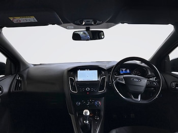 Used Ford Focus 2017 for sale - 79312992: Photo