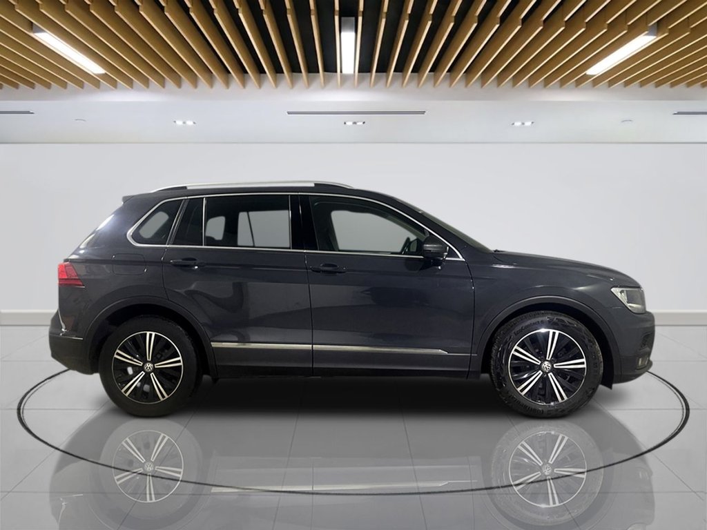 Used Volkswagen Tiguan 2018 for sale - 76350659: Photo 9