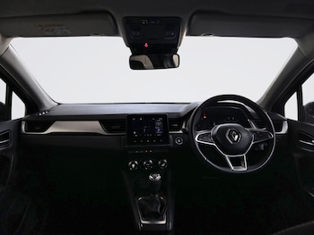 Used Renault Captur 2022 for sale - 78758225: Photo
