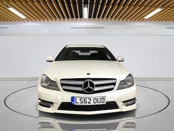 Used Mercedes-Benz C-Class 2012 for sale - 75384128: Photo