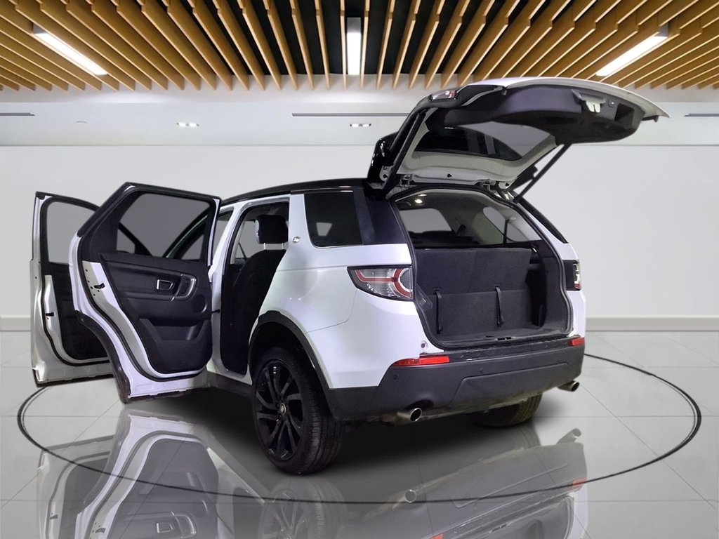 Used Land Rover Discovery Sport 2015 for sale - 76439372: Photo 10