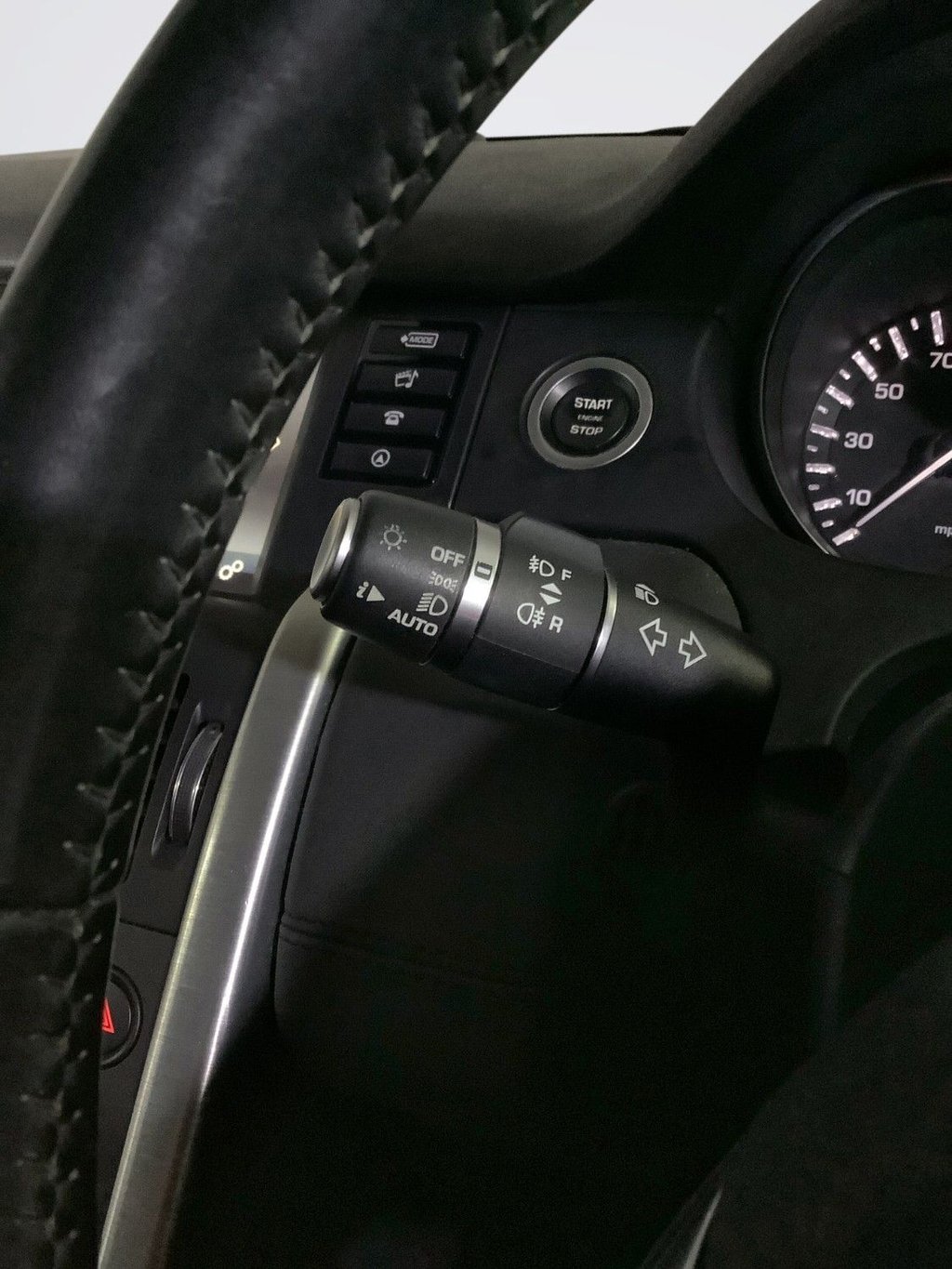 Used Land Rover Discovery Sport 2015 for sale - 76439372: Photo 21