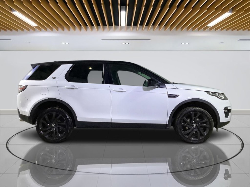 Used Land Rover Discovery Sport 2015 for sale - 76439372: Photo 9