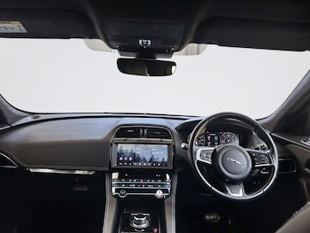 Used Jaguar F-Pace 2020 for sale - 78682494: Photo