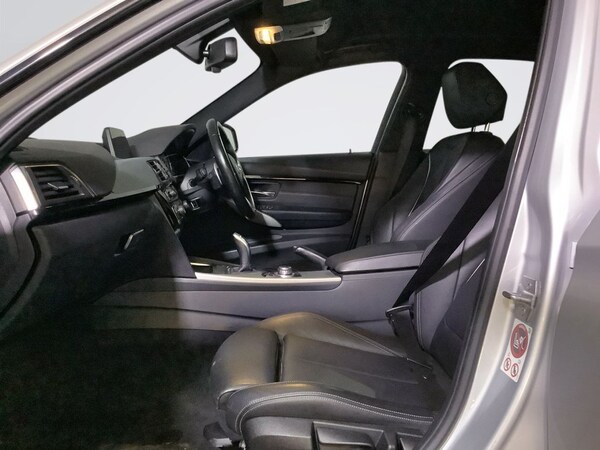 Used BMW 3 Series 2016 for sale - 76033505: Photo 12