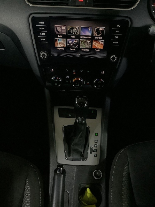 Used Skoda Octavia 2018 for sale - 76173210: Photo 24