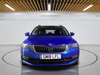 Used Skoda Octavia 2018 for sale - 76173210: Photo 2