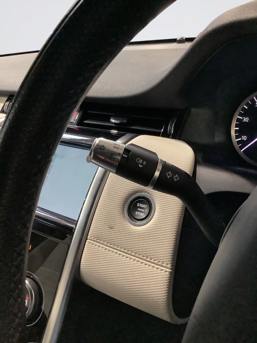 Used Land Rover Discovery Sport 2021 for sale - 77313563: Photo 19