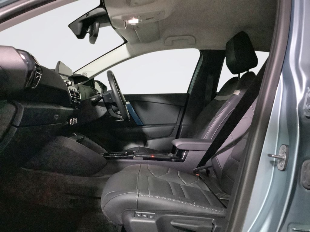 Used Citroen e-C4 2023 for sale - 75979762: Photo 10