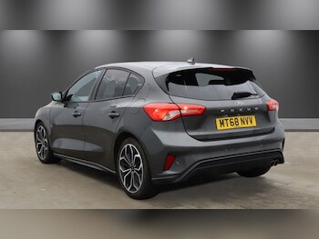 Used Ford Focus 2018 for sale - 78140804: Photo