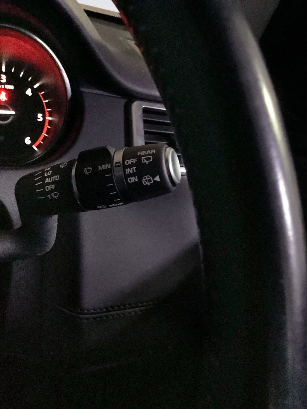 Used Land Rover Discovery Sport 2017 for sale - 76739988: Photo 18