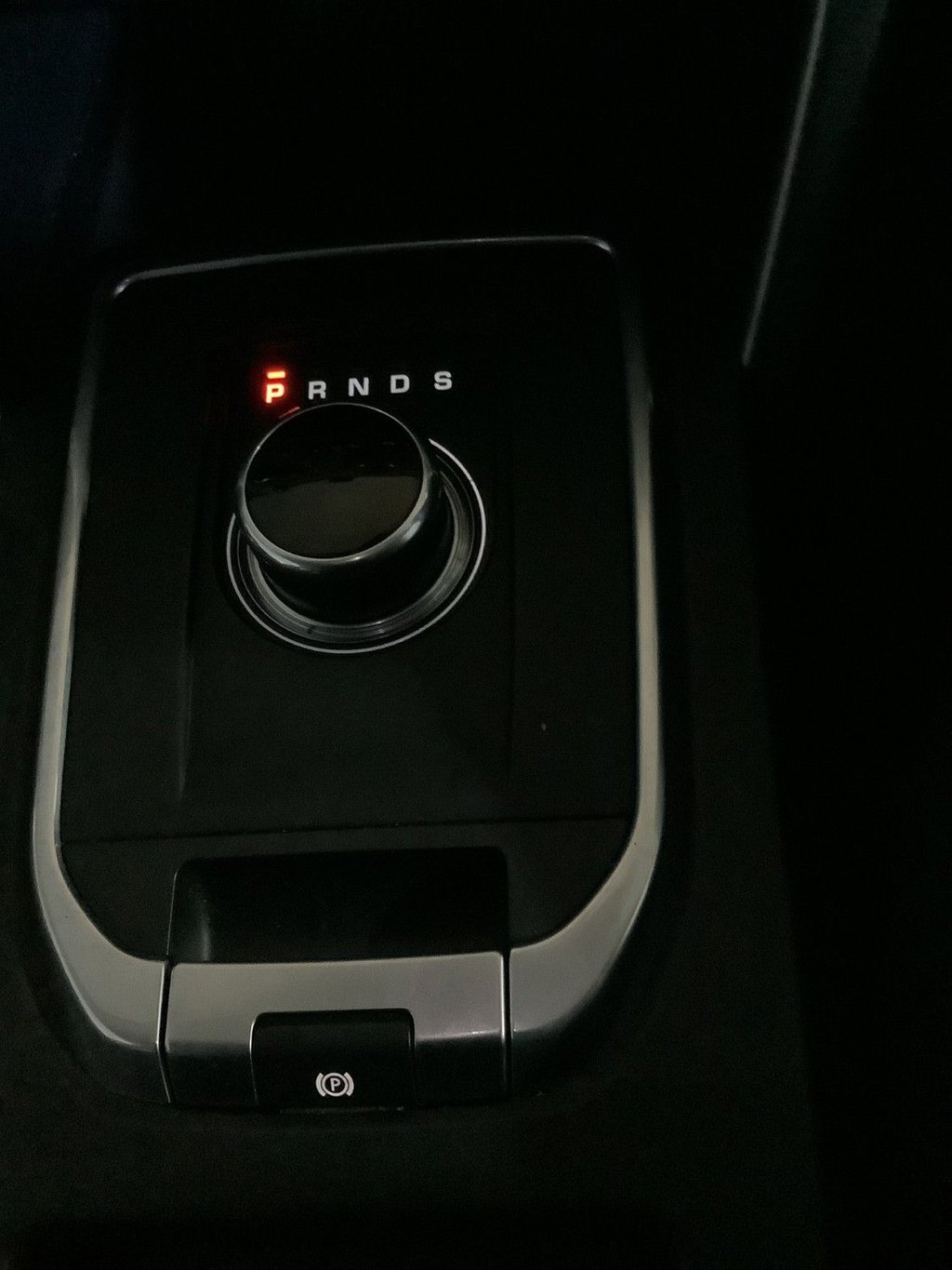 Used Land Rover Discovery Sport 2017 for sale - 76739988: Photo 24