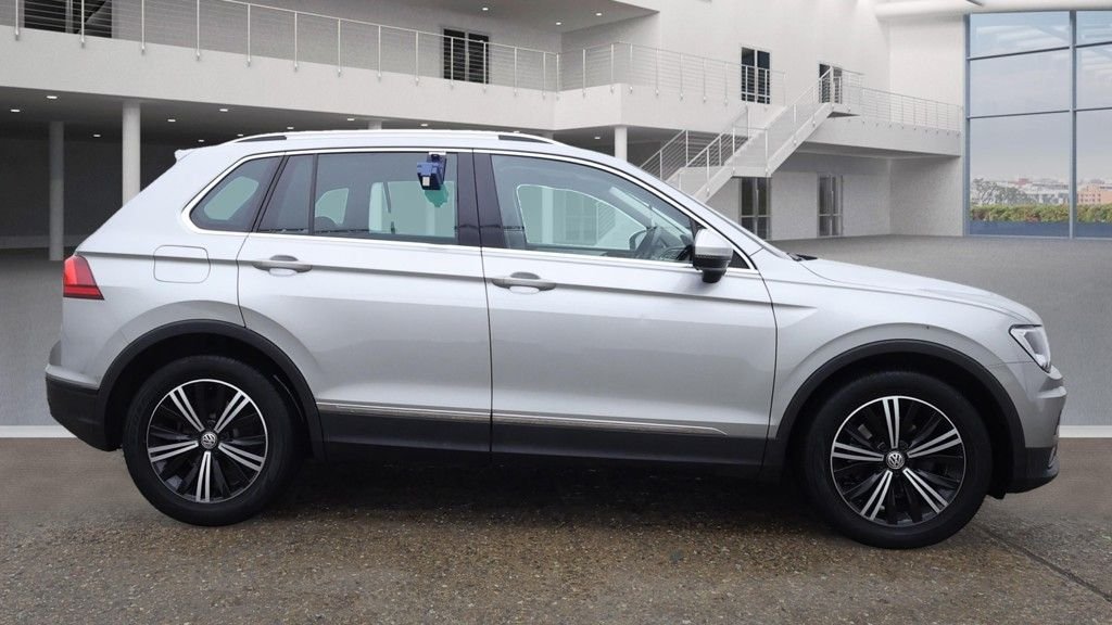 Used Volkswagen Tiguan 2018 for sale - 76368134: Photo 5